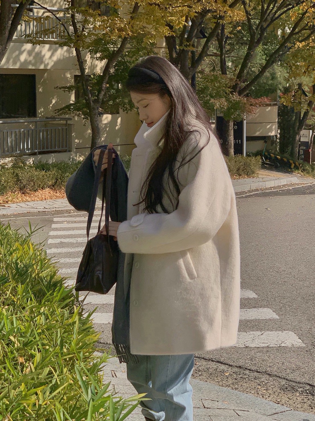 可高領毛流中長版大衣（羊毛100％）