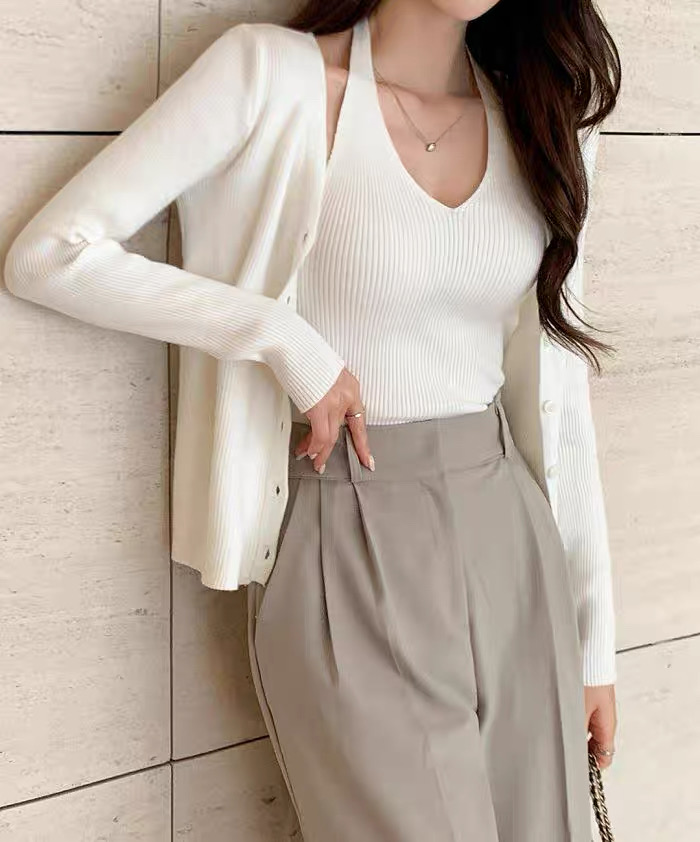 繞頸針織背心+排釦小外套SET