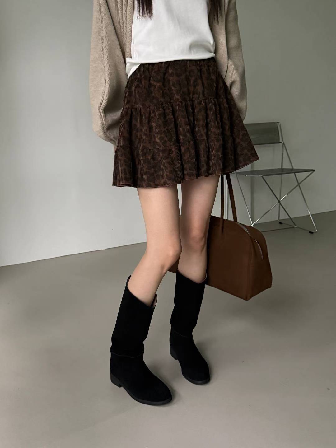 鬆緊燈芯絨豹紋短裙