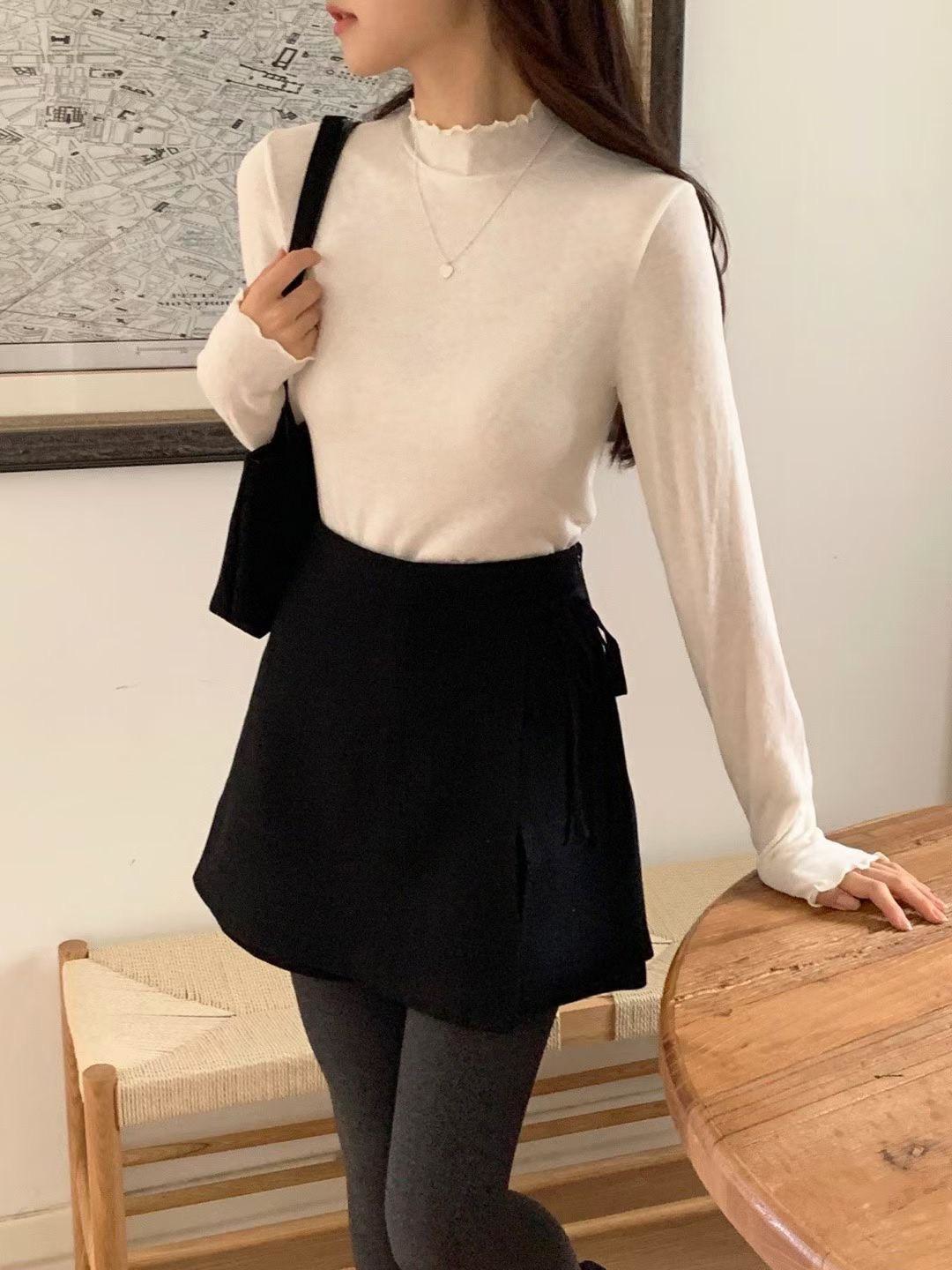 木耳邊微高領打底上衣