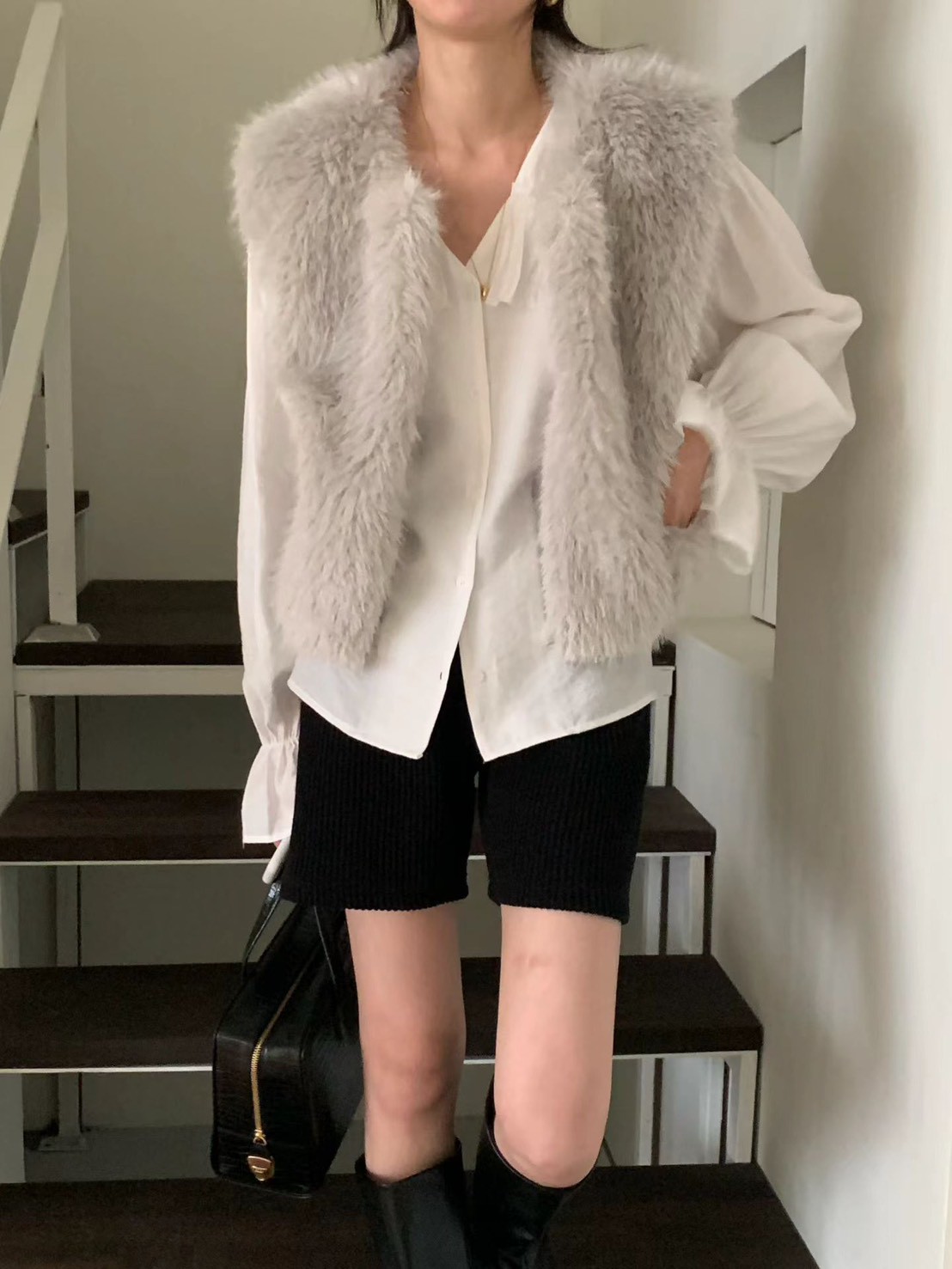 水貂毛短版背心