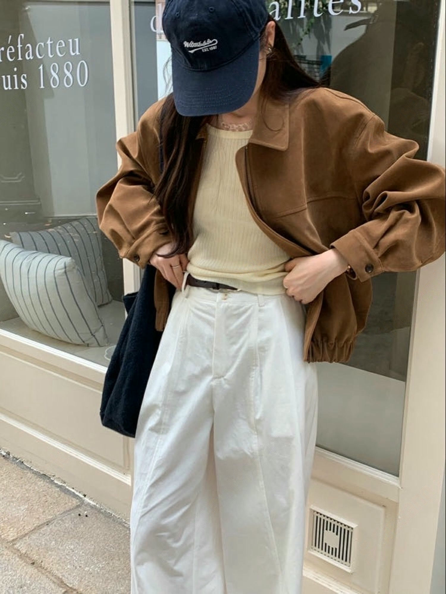 簡約壓線薄款麂皮拉鍊夾克