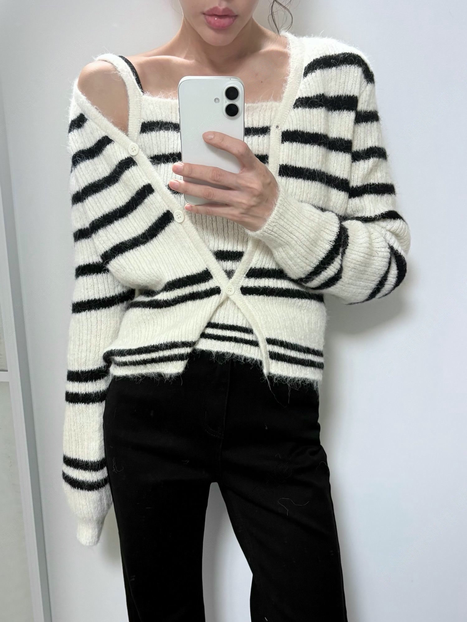 毛款條紋背心＋排釦外套SET