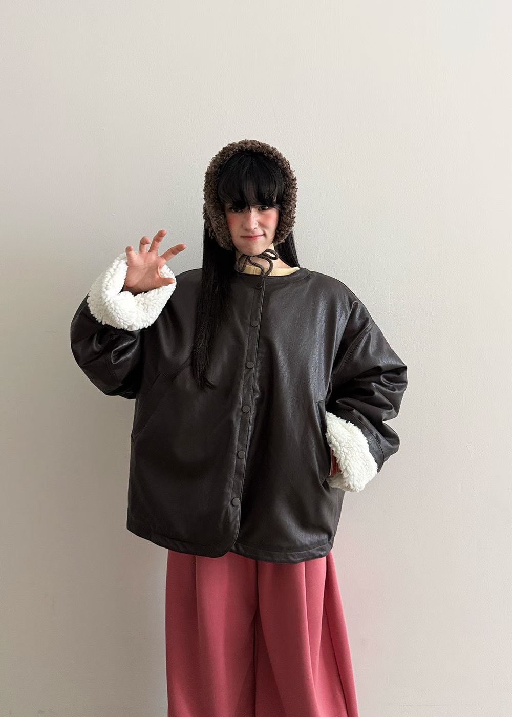 內刷40%羊毛圓領寬鬆外套