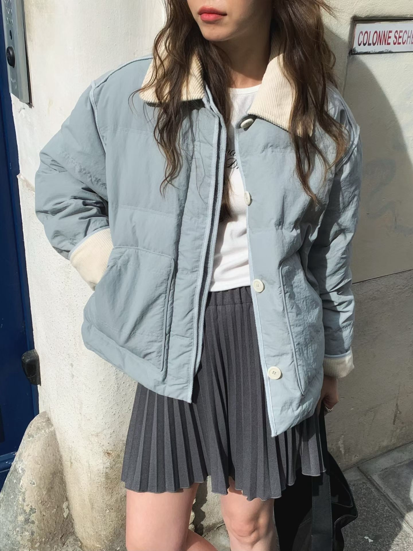 燈芯絨翻領100$鴨絨外套