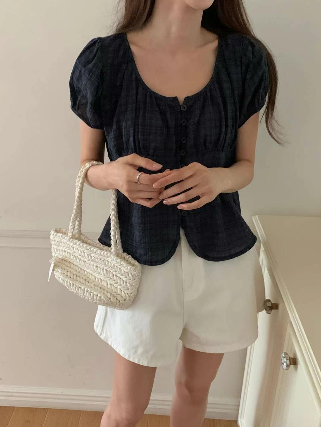 圓領公主袖格紋排釦棉麻衫