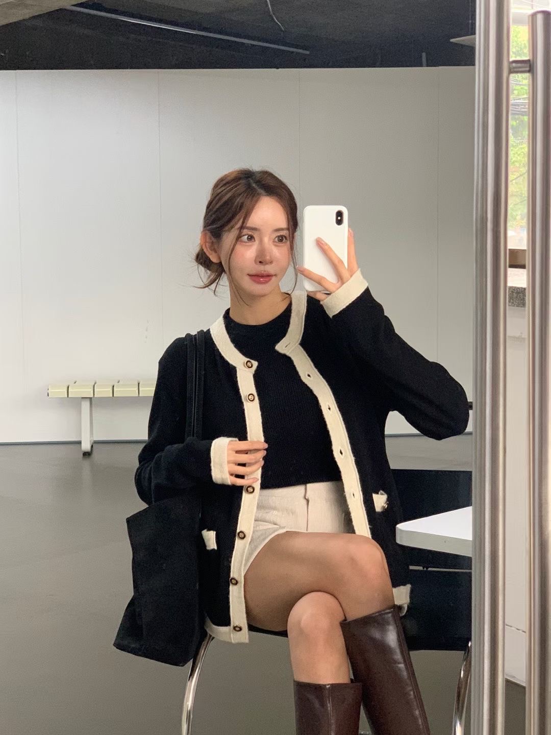 撞色滾邊雙口袋長版針織衫