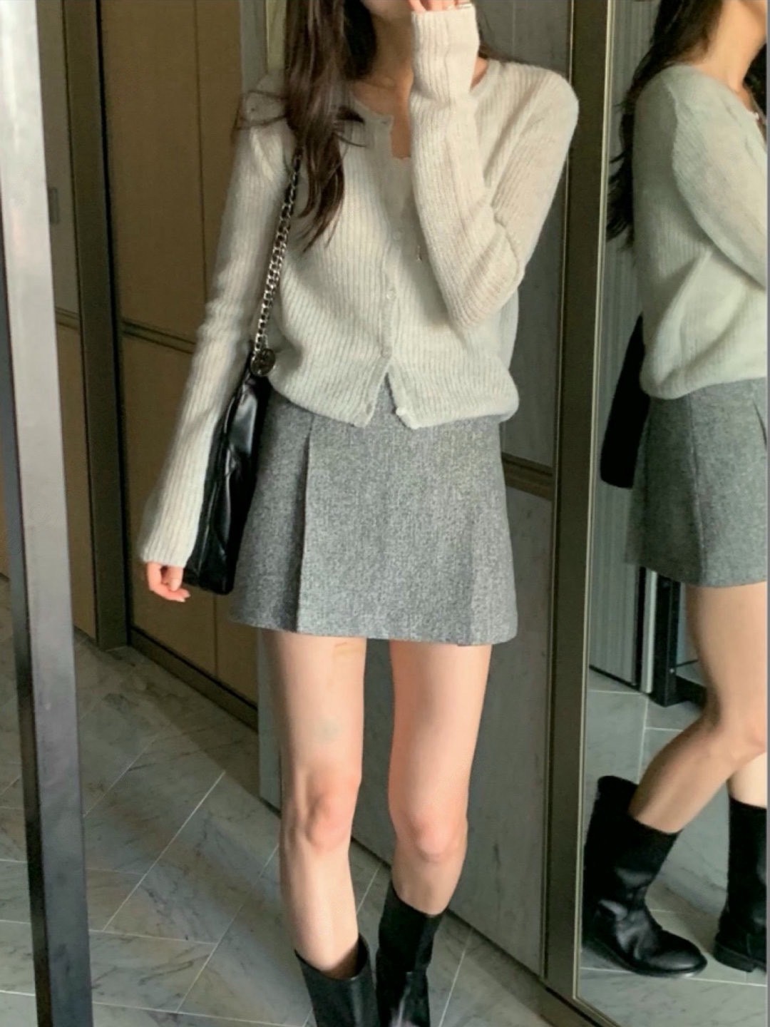 磨毛款打褶造型Ａ字短裙