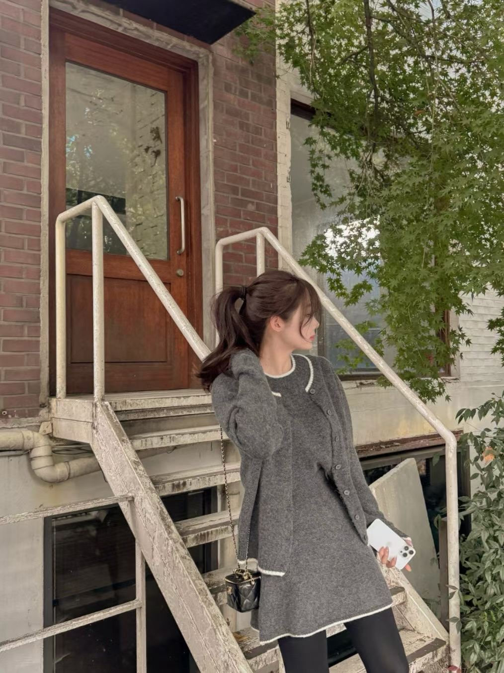 三件套｜滾邊短袖針織衫＋排釦外套＋短裙SET