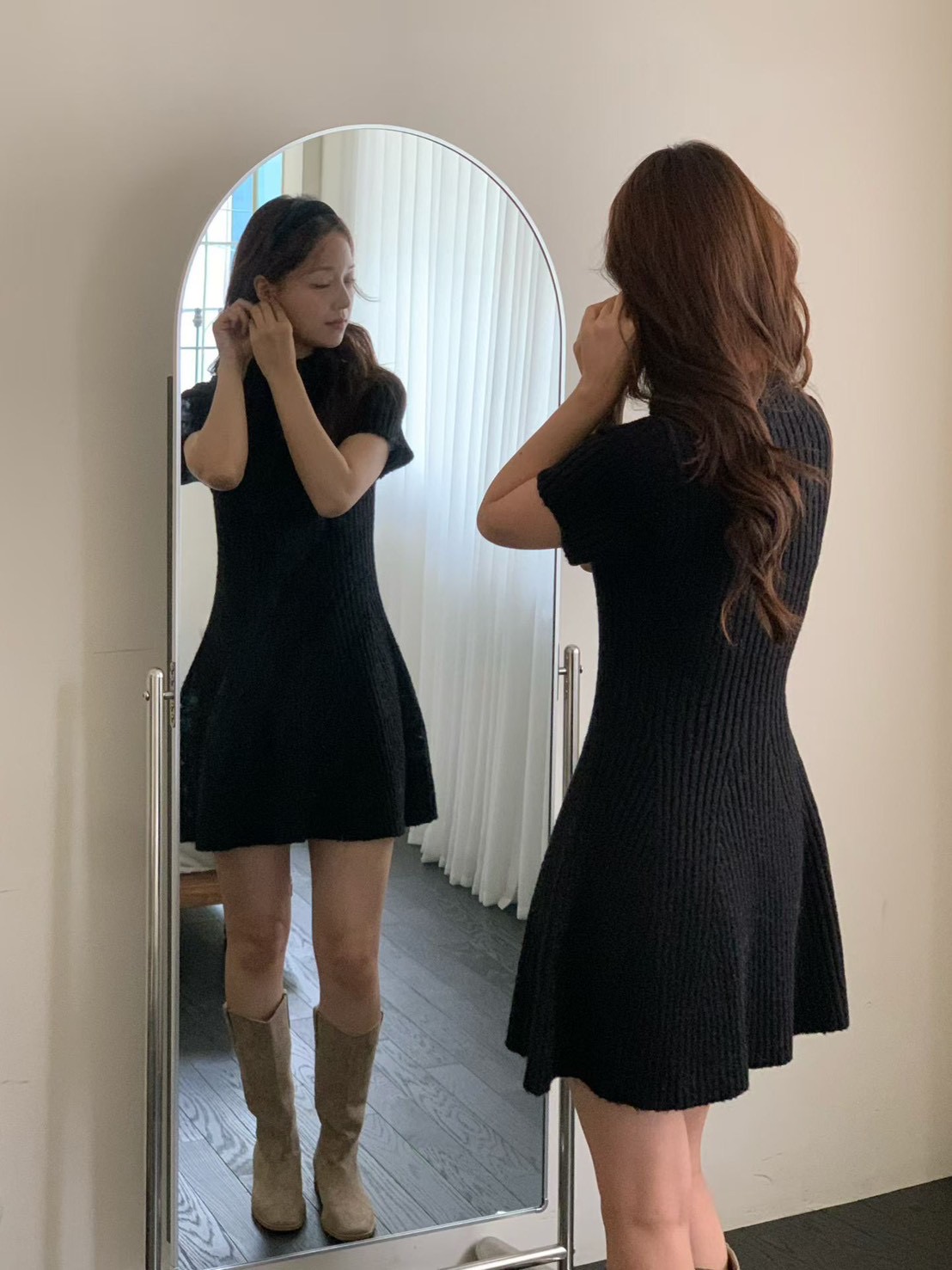 微高領坑紋傘擺短袖針織洋裝