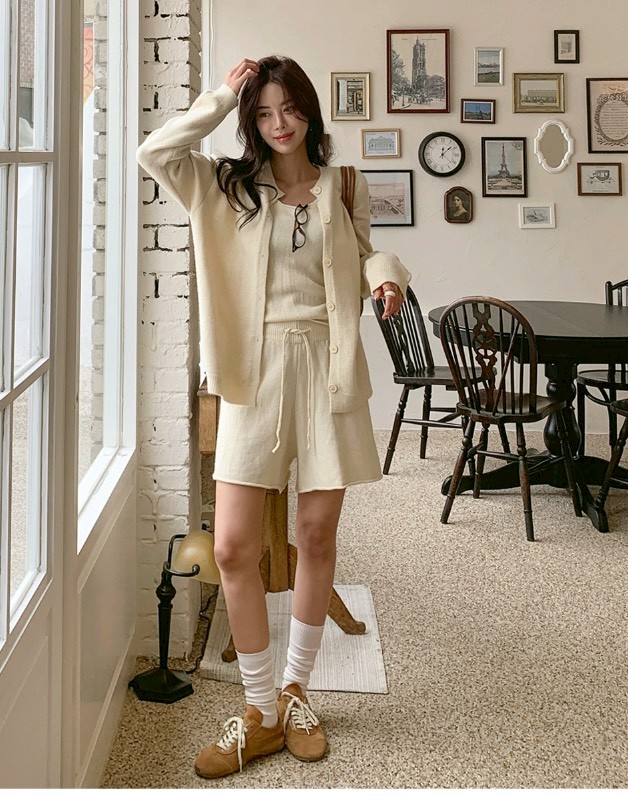 針織背心+抽繩三分短褲+排釦罩衫SET