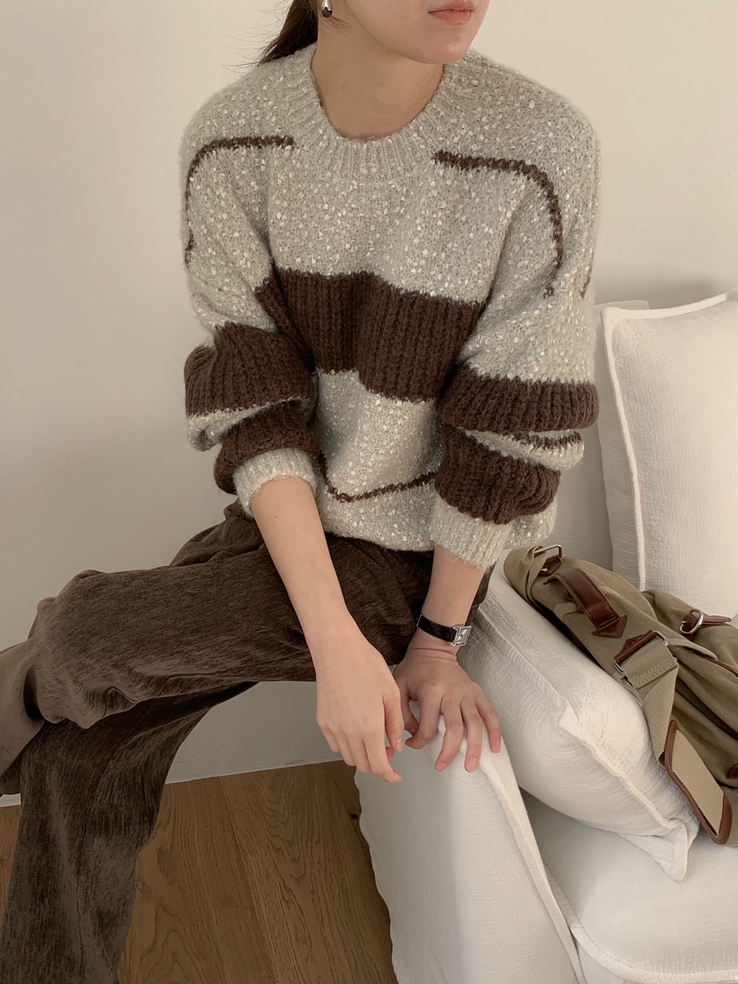 配色條紋顆粒感軟針織毛衣