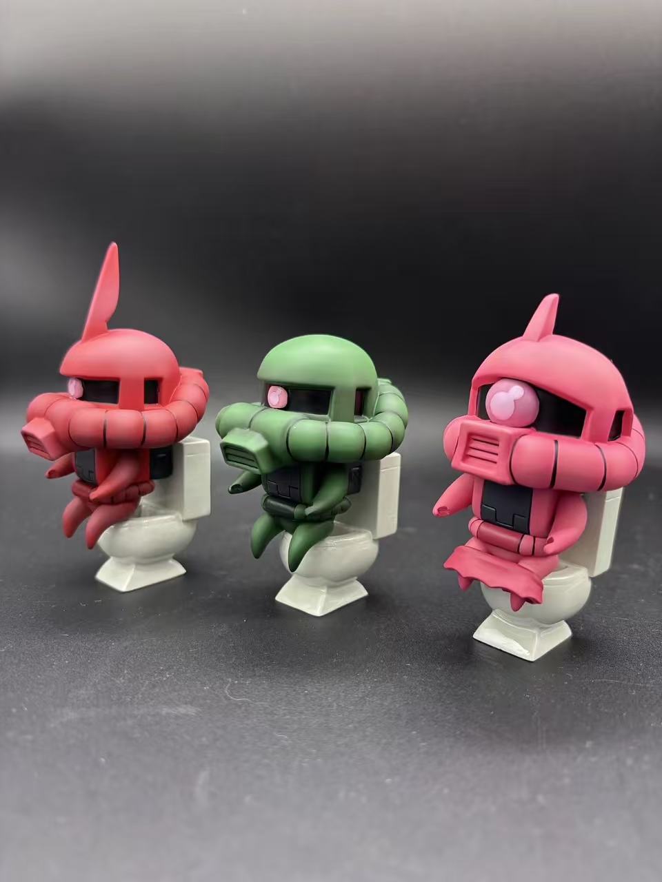 【鋼彈】貝才貝才工作室－Gd baby city 系列 馬桶小扎古（海外現貨）