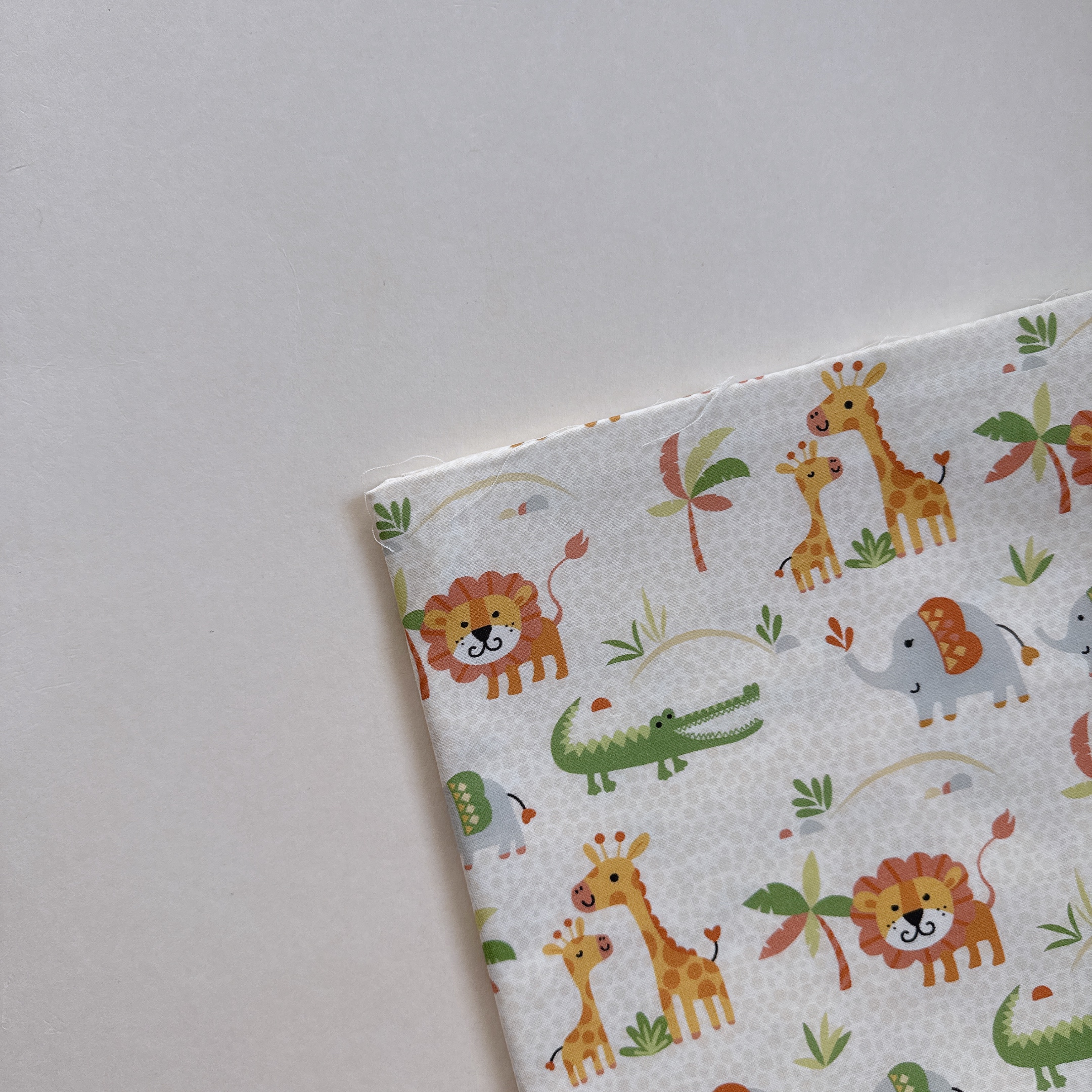 【 選布 】獅子鱷魚 73