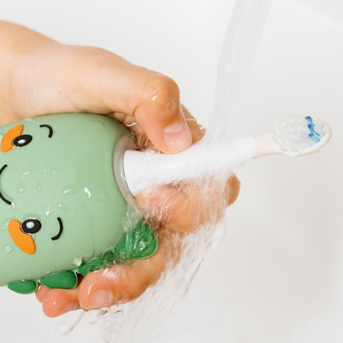 比利時TheZoofamily-ZooToothbrush 兒童音波電動牙刷(冒險綠龍)10