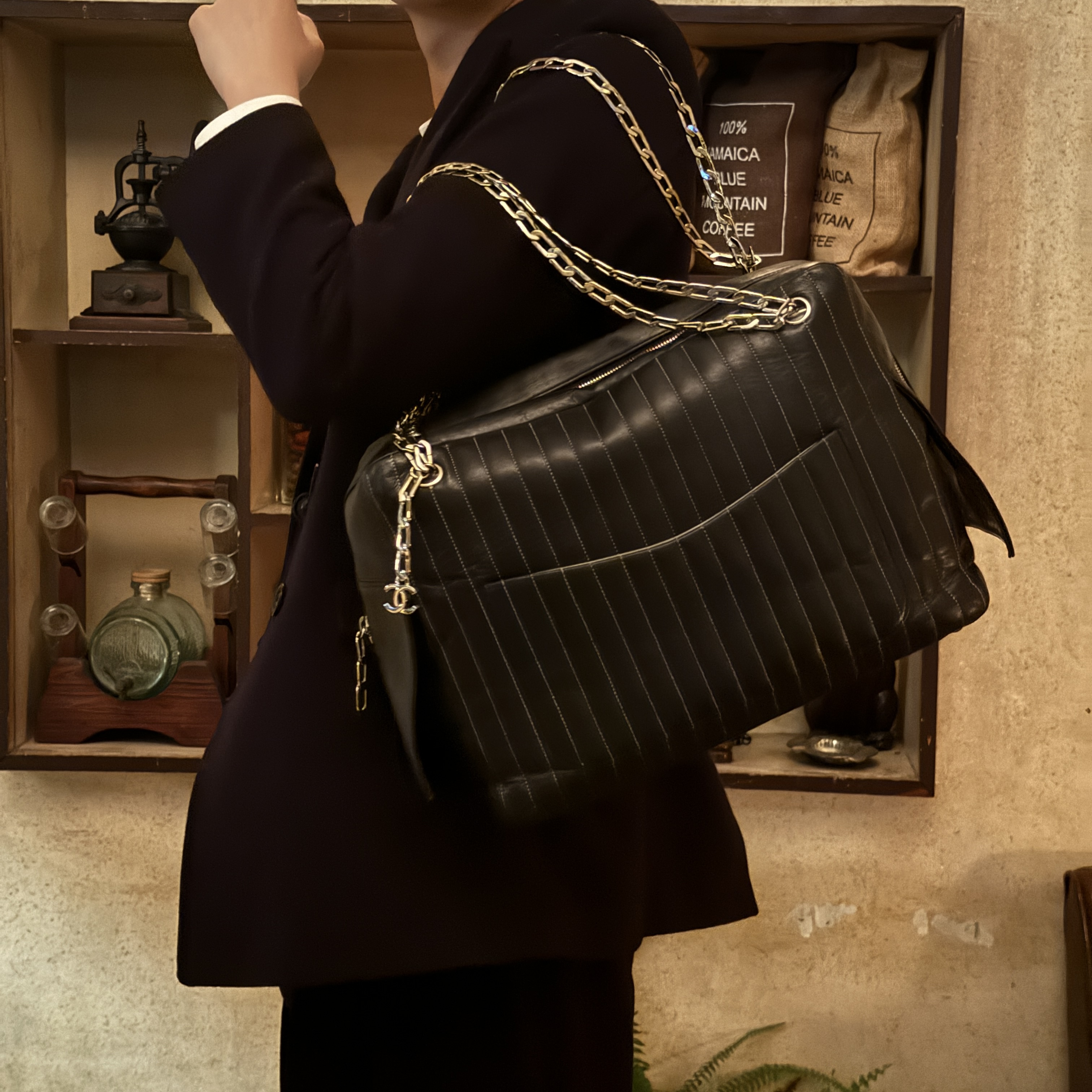 CHANEL バタフライカメリア 名刺入れ 楽天市場】【財布】CHANEL シャネル カメリア チェーン