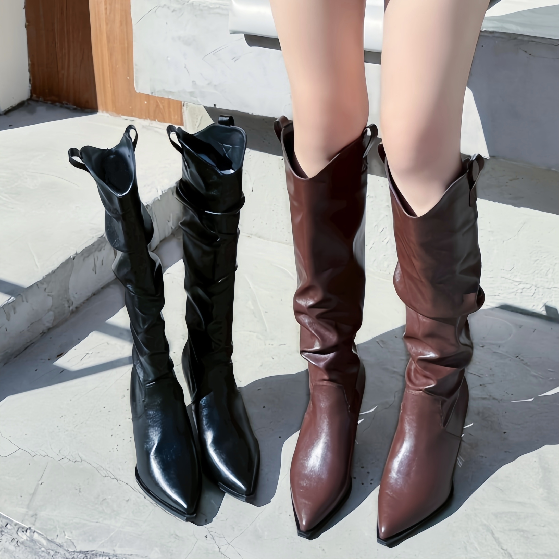 都會尖頭V筒皺褶細跟長靴