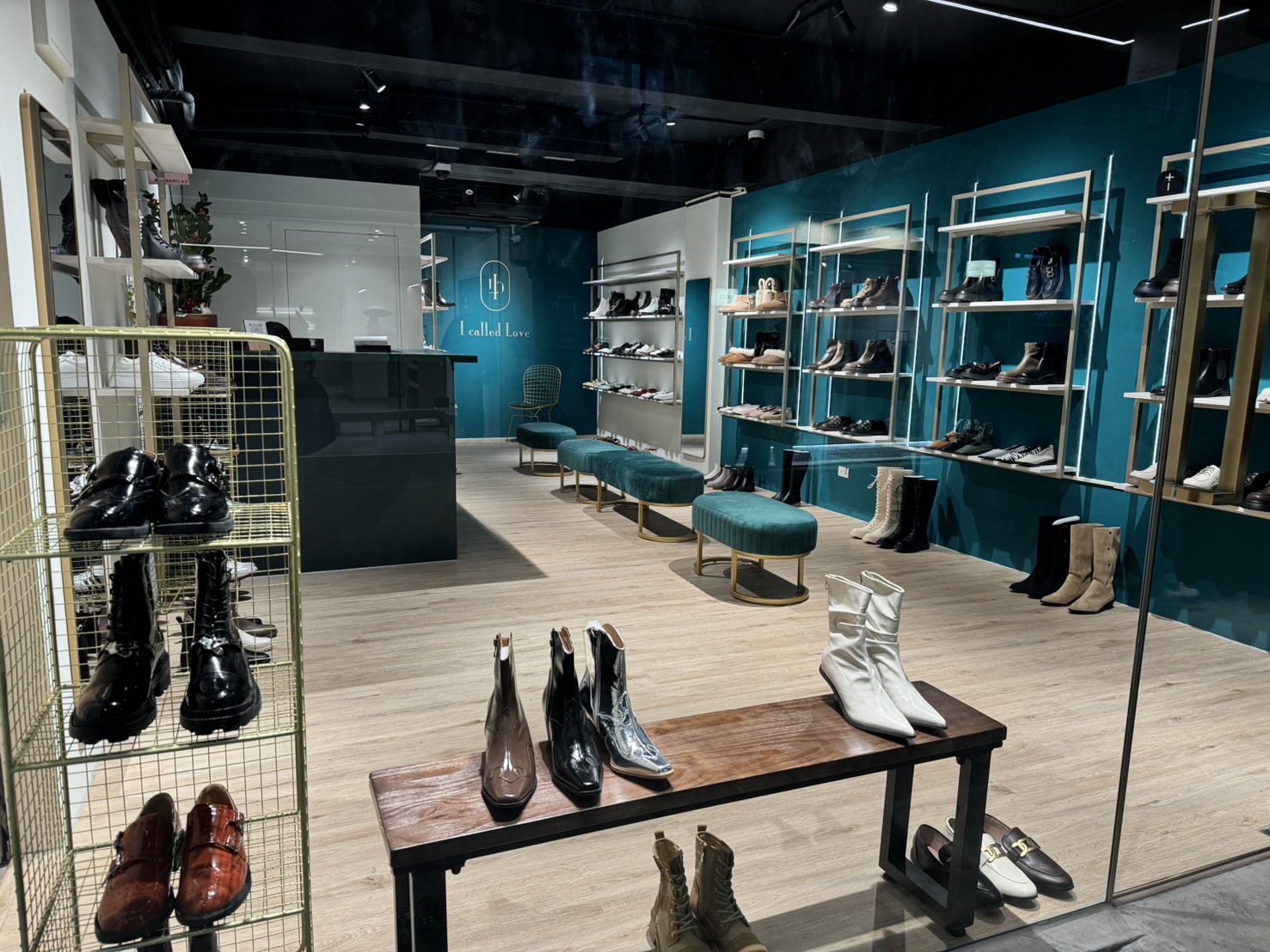 I called Love中山赤峰店