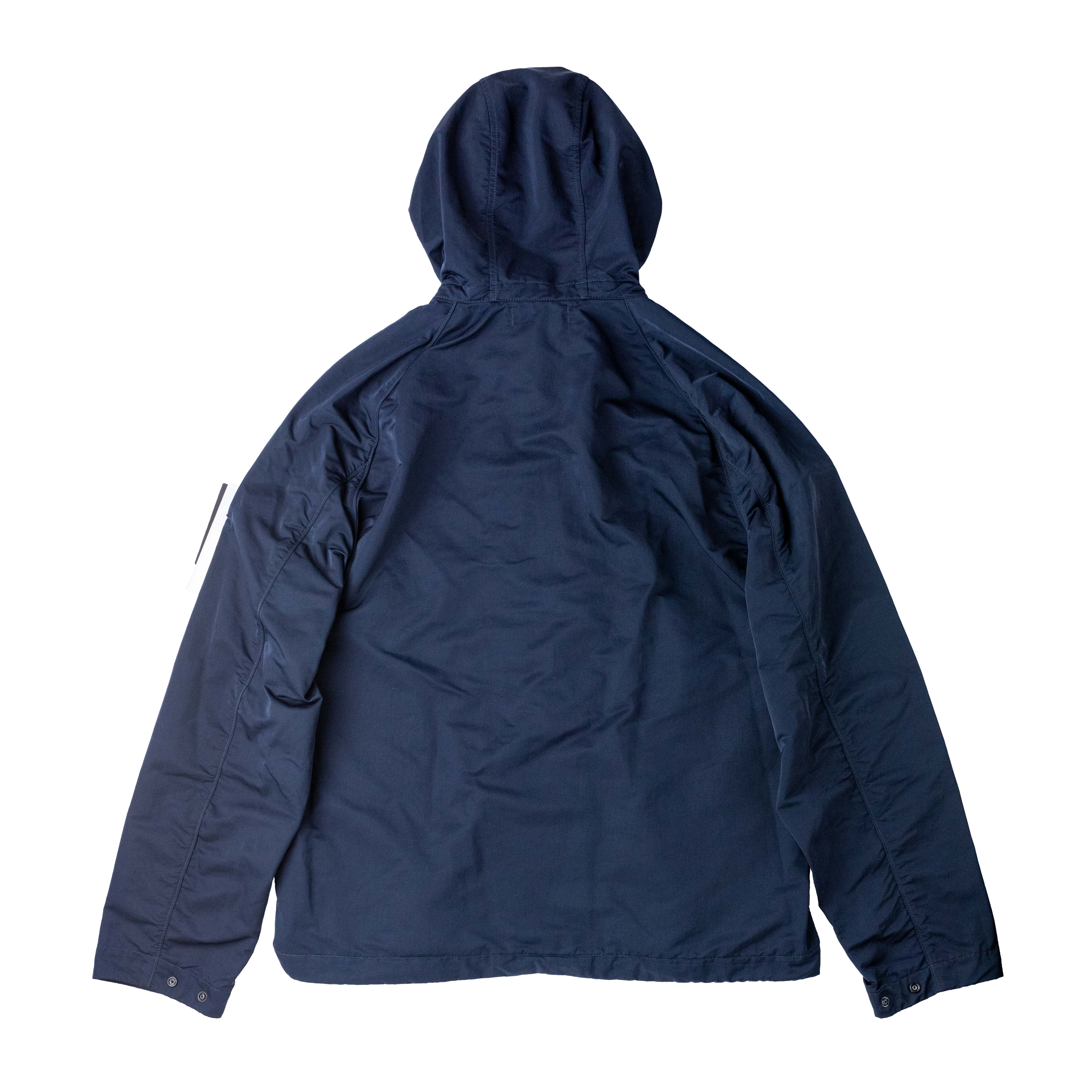 Stone Island ] 40130 HYPER DENSE NYLON RASO 深藍色| 所有商品