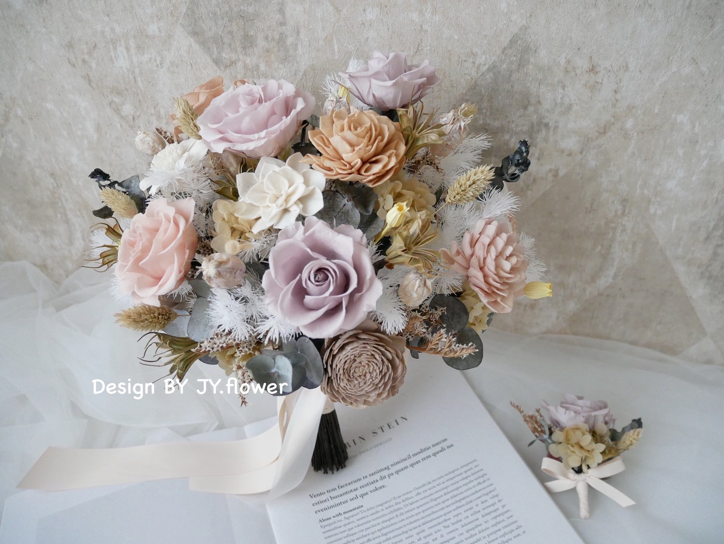 自然型手綁不凋捧花【沙棕膚粉】