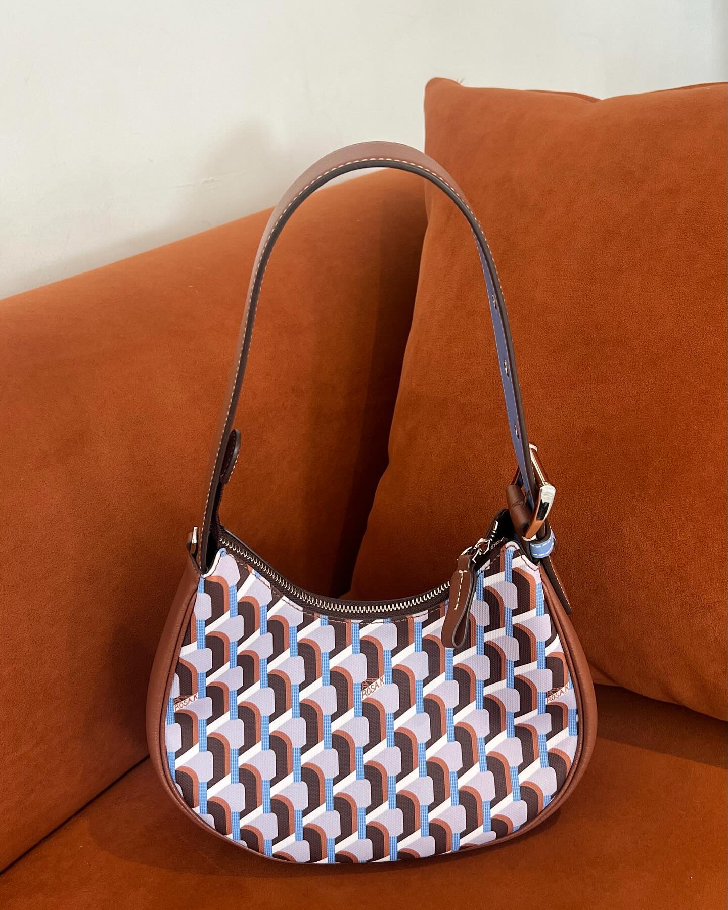 預購］—特價— Rosa.K 2024 Moon Belt Monogram 半月包| ROSA.K