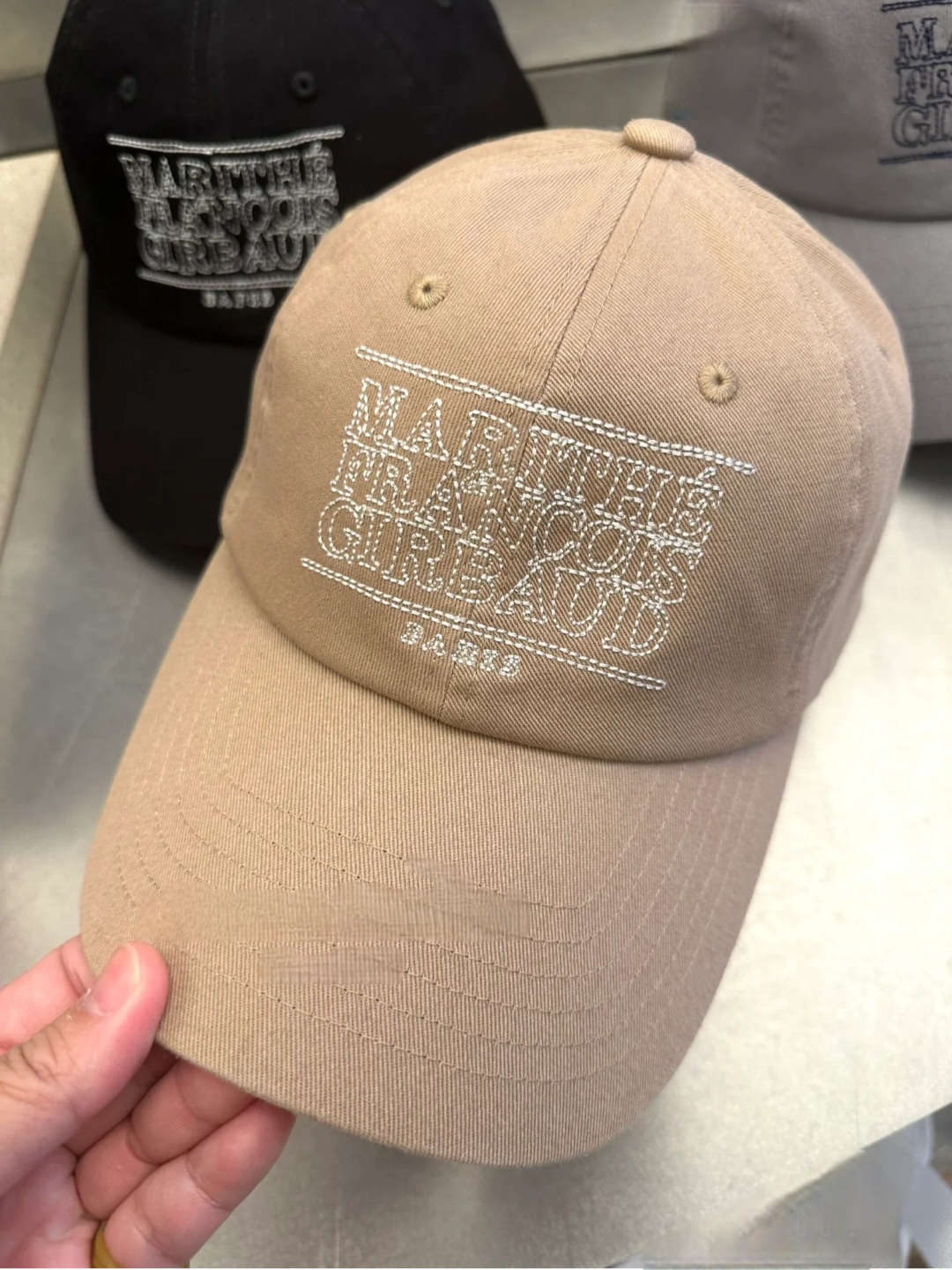 現貨秒發⚡️］韓國Marithe 2024 DOODLE CLASSIC LOGO CAP 棒球
