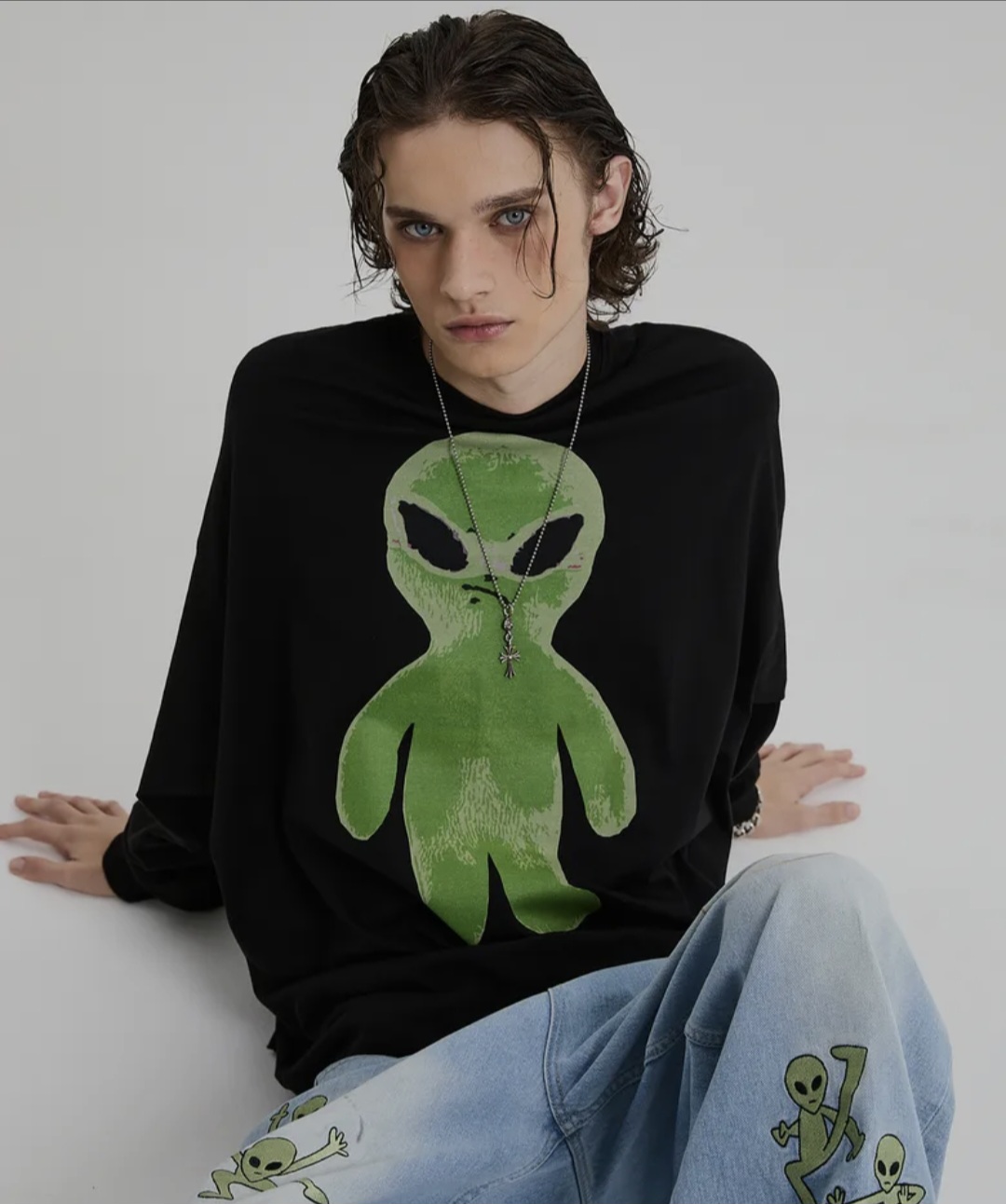 ☆関税込☆HOODHOOD★Alien Graphic Overfit Long Sleeve Tshirt MUSINSA | HOODHOOD Alien Graphic Overfit Long Sleeve T-Shirt