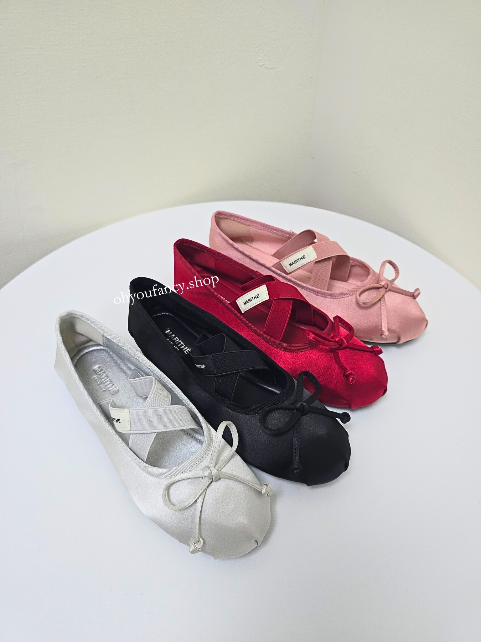 ［現貨秒發⚡️］韓國MARITHE W CROSS BANDING RIBBON FLAT 芭蕾舞鞋