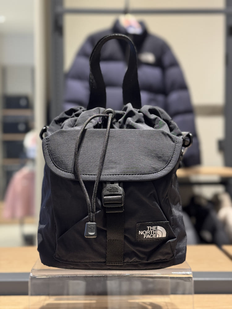 [即納] THE NORTH FACE BREEZE BUCKET BAG NN2PR40 預購］韓國THE NORTH FACE 北臉BREEZE BUCKET BAG 兩用水桶包