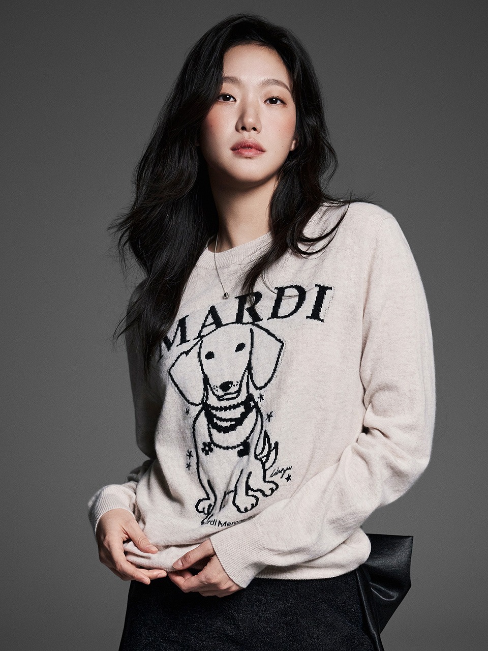 現貨秒發⚡️］韓國MARDI MERCREDI CASHMERE CREW NECK SWING