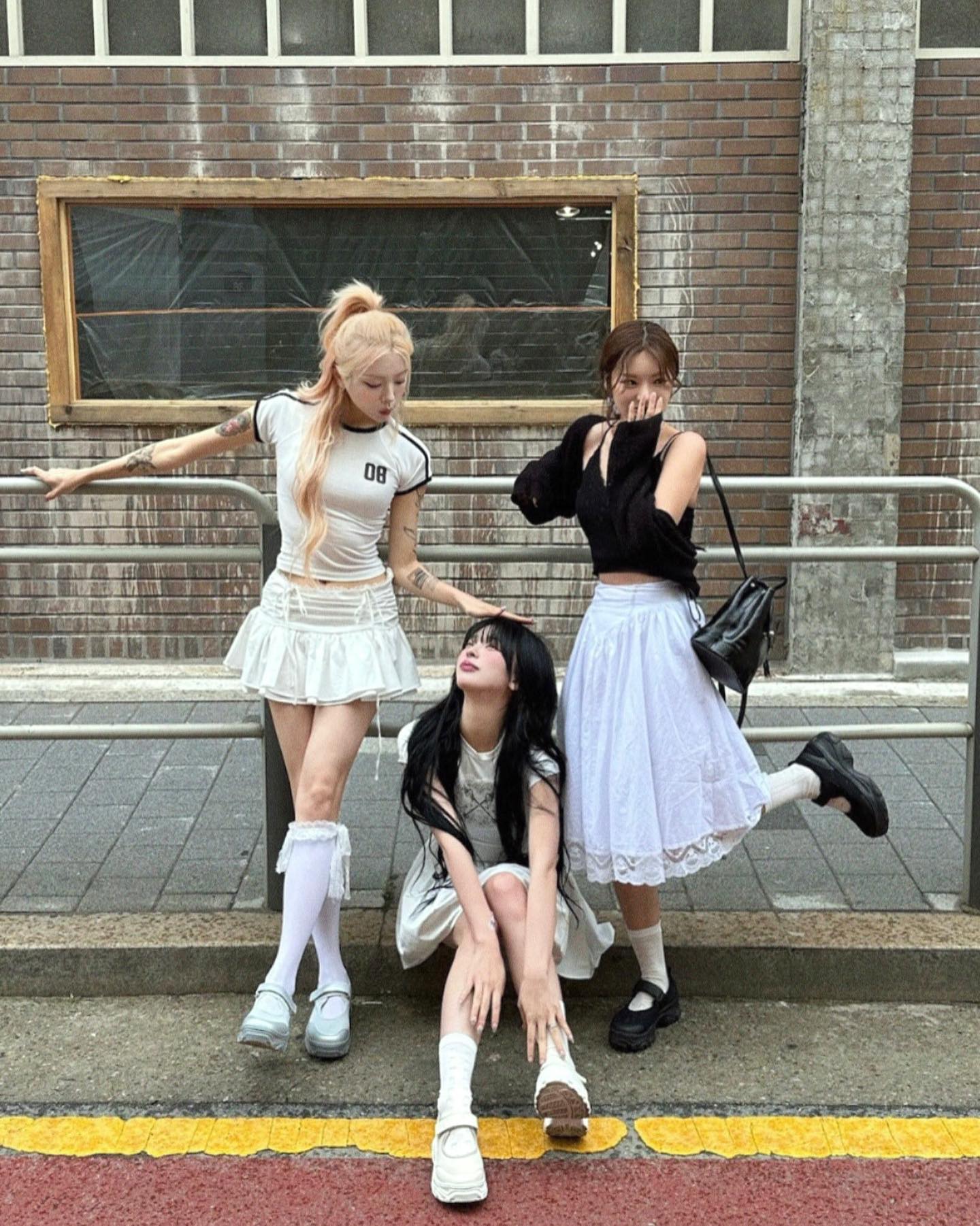 預購］韓國OTZ LOMITA PLATFORM VELCRO 魔鬼氈厚底瑪麗珍鞋