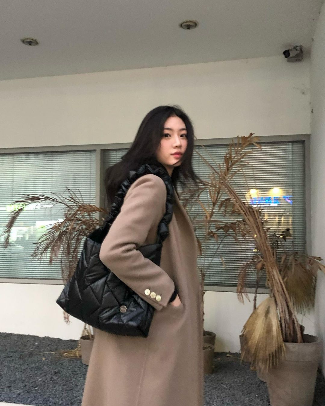 韓国大人気[rosa.K] NUVOLA TOTE BLACK_MM 韓国大人気[rosa.K] NUVOLA TOTE BLACK_MM (rosa.K/トートバッグ
