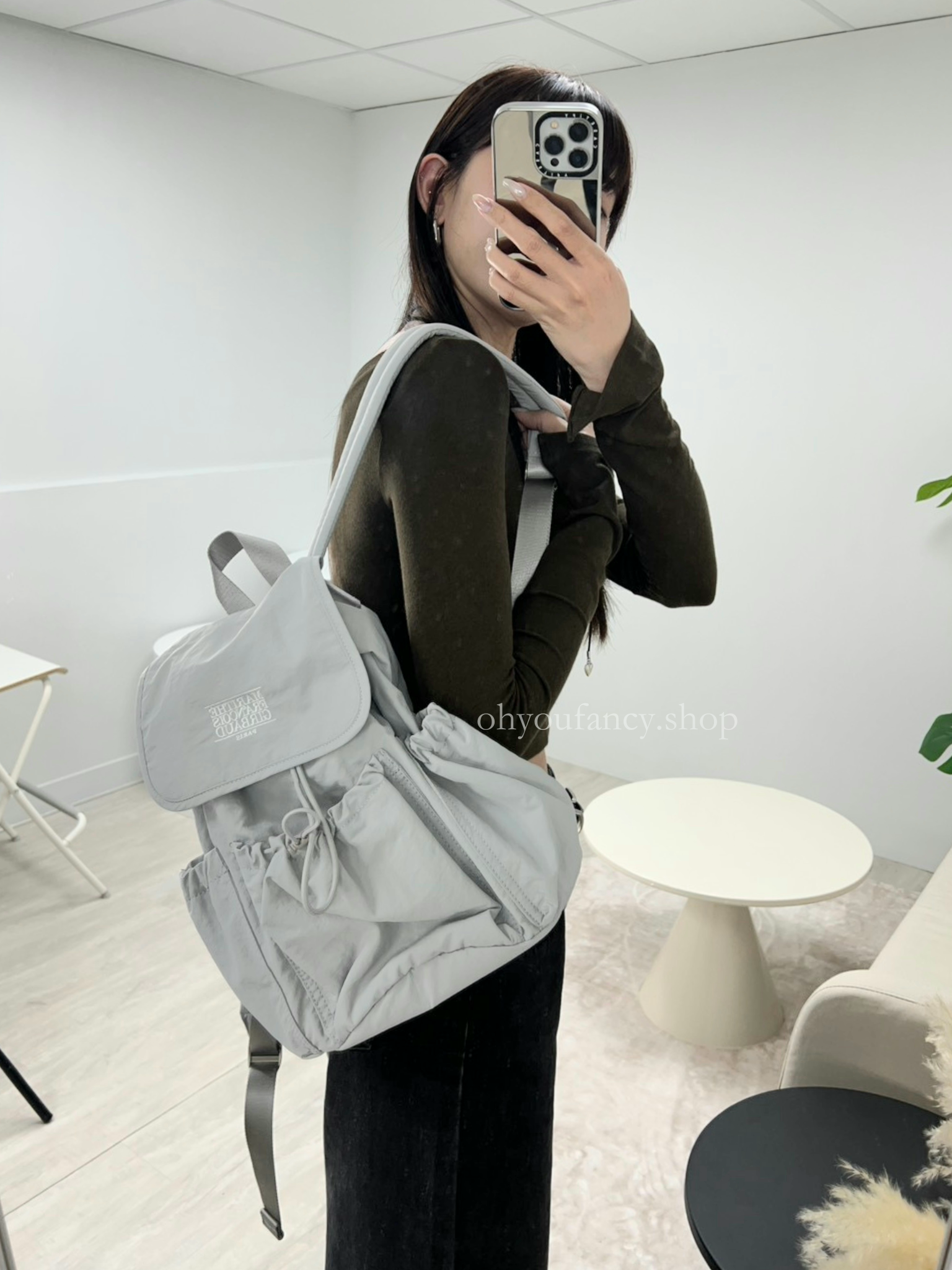 現貨秒發⚡️］韓國MARITHE CLASSIC LOGO STOPPER POCKET