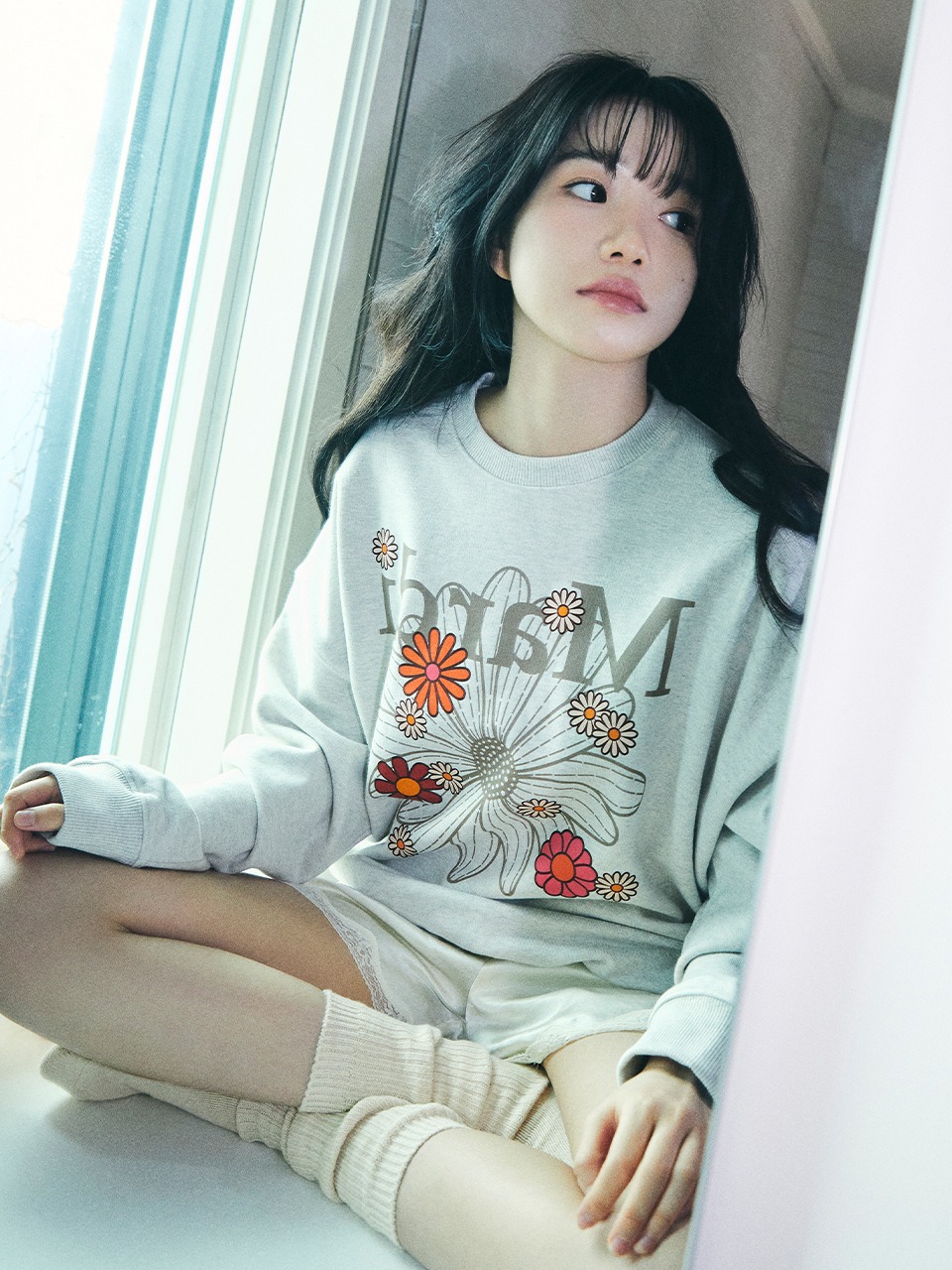 ［現貨秒發⚡️］韓國MARDI MERCREDI FLOWERMARDI BLOSSOM 彩色花朵 大學T