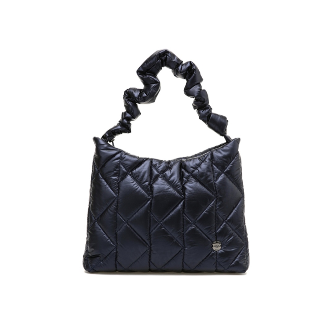 韓国大人気[rosa.K] NUVOLA K QUILTING SHOULDER NAVY_LL 預購］—特價— 韓國Rosa.K Nuvola Shoulder Bag 雲朵流浪包| ROSA