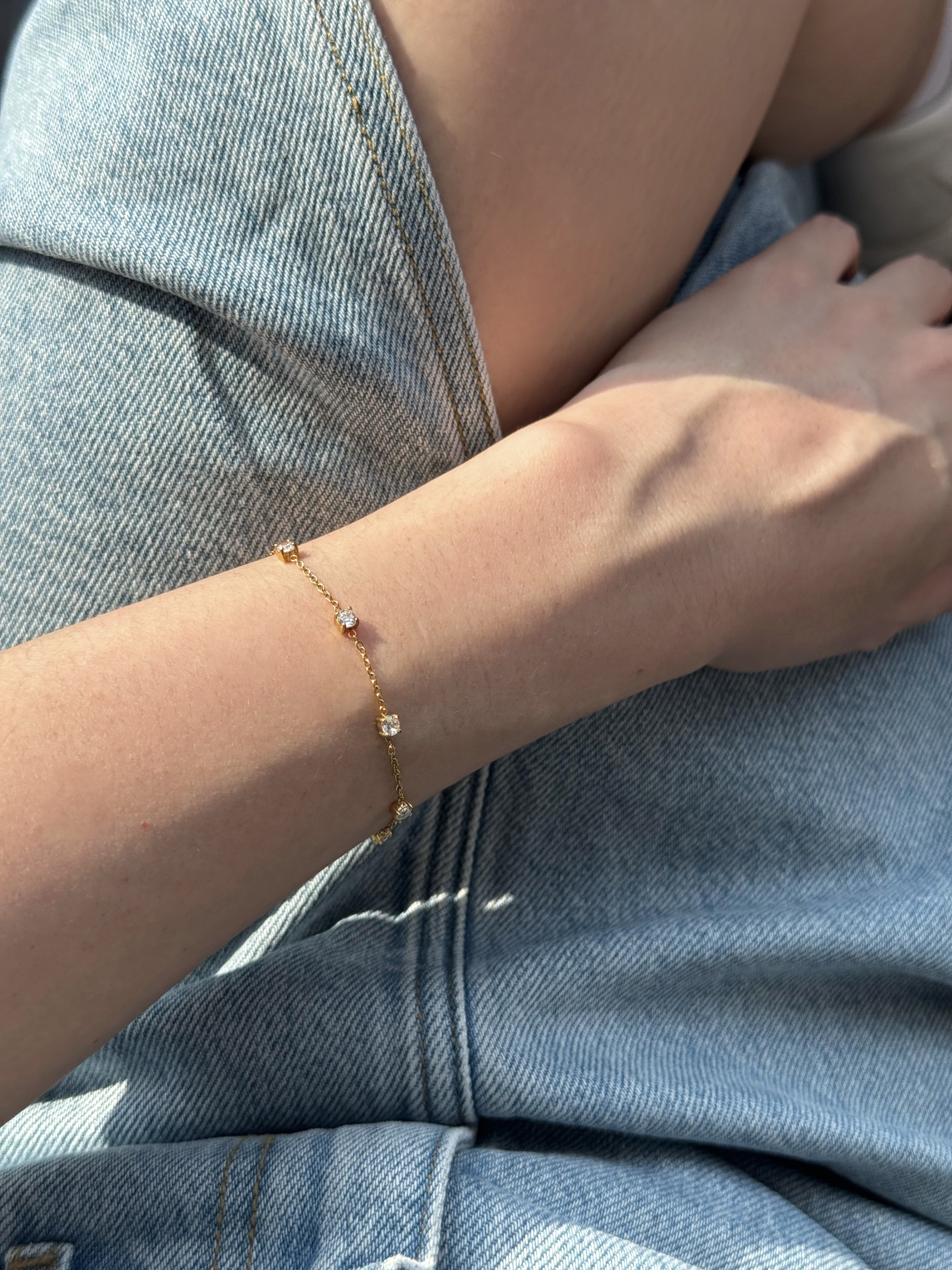 18K Five Diamond Bracelet 質感五鑽手鍊