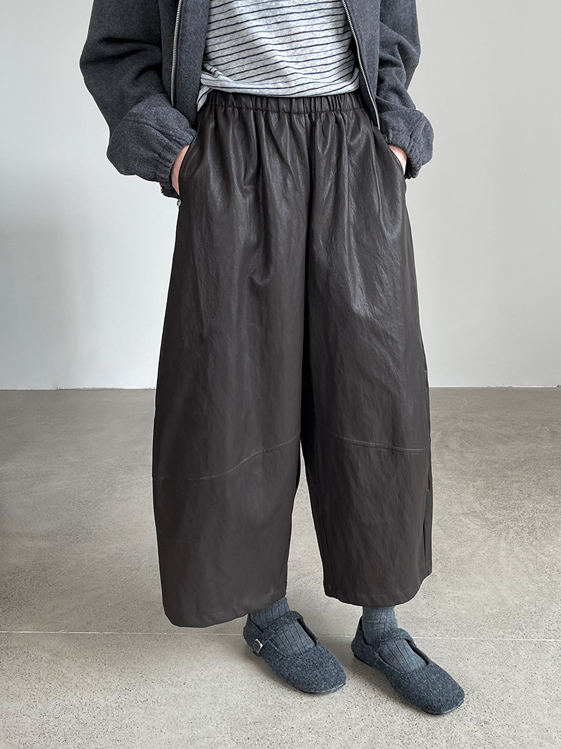 九分皮質顯瘦彎刀褲