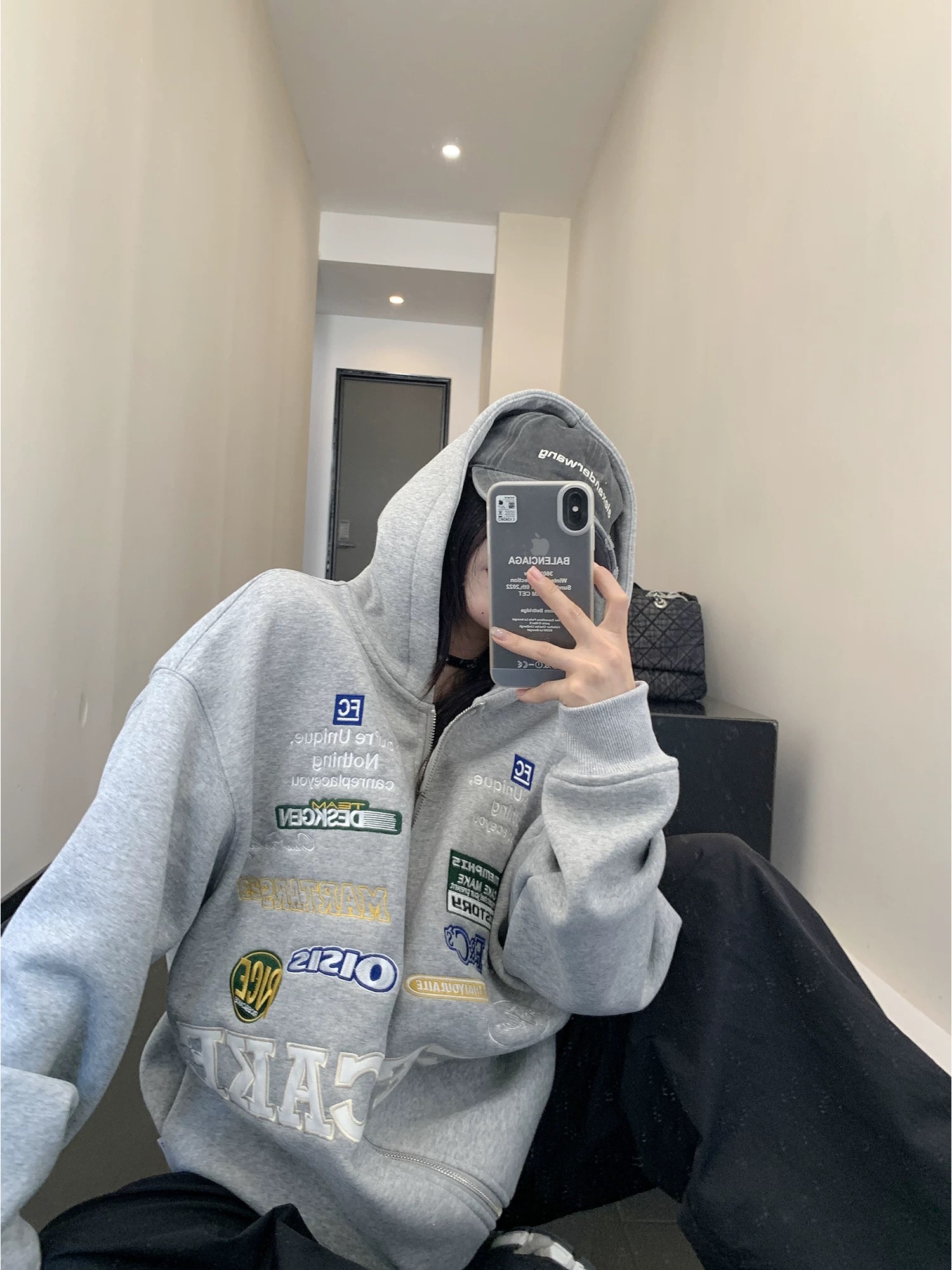 刺繡賽車風加絨連帽外套 刺繡賽車風加絨連帽外套