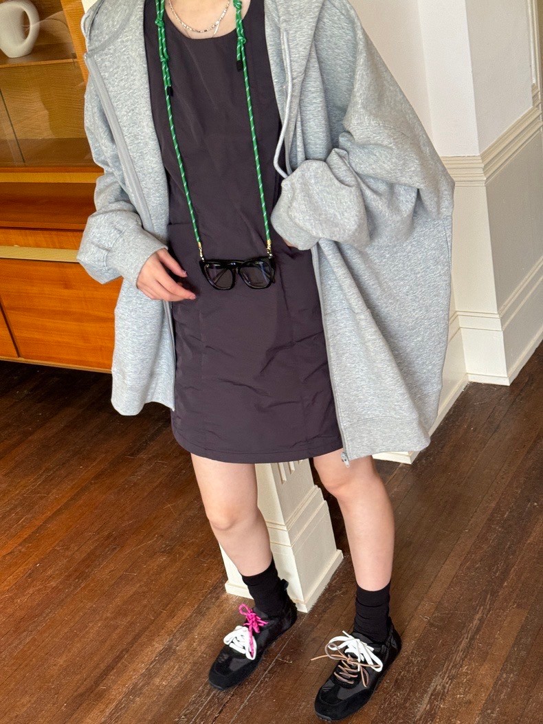 秋季經典空氣層連帽衛衣寬鬆挺闊透氣外套