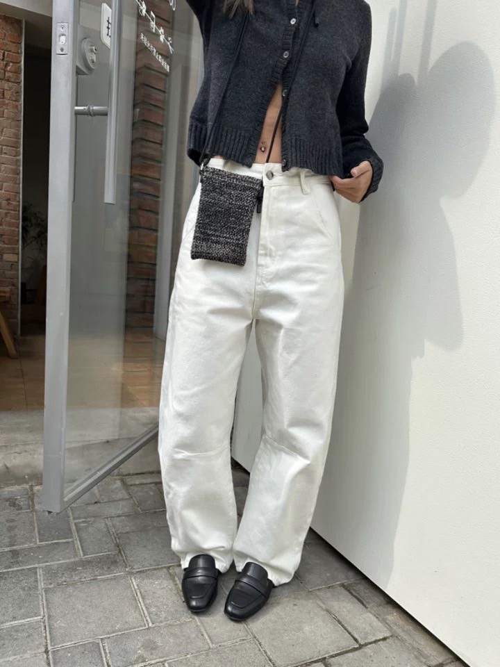 神褲~鐮刀型牛仔褲寬腳梨形顯瘦復古香蕉褲