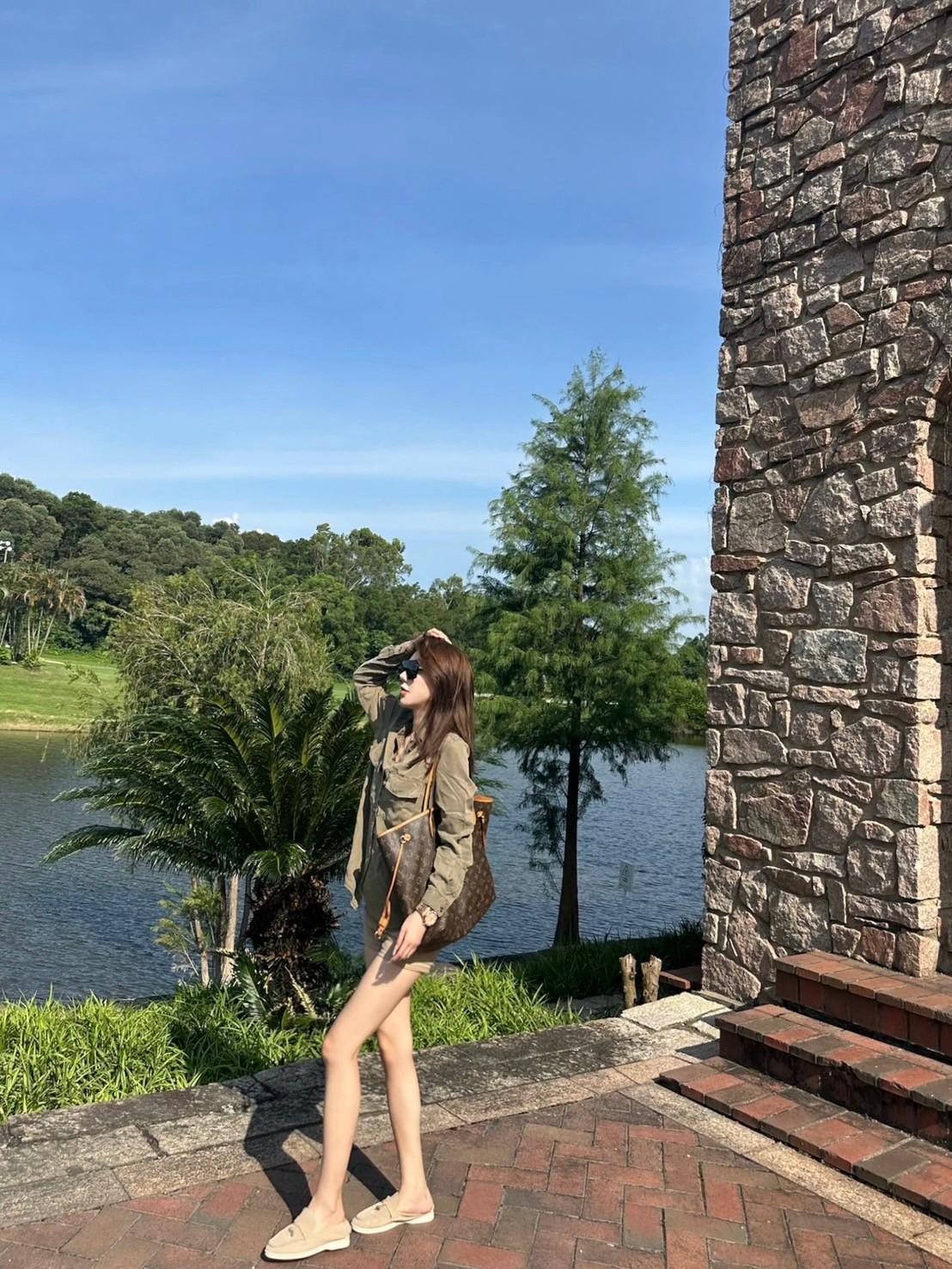 復古鬆弛感天絲牛仔布柔軟工裝軍綠襯衫