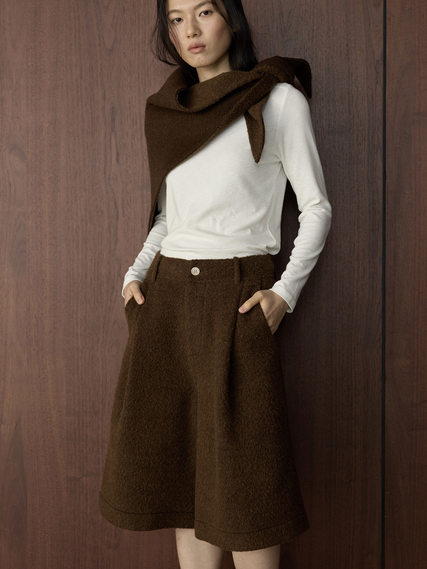 復古蓴色褶襉羊毛針織五分褲