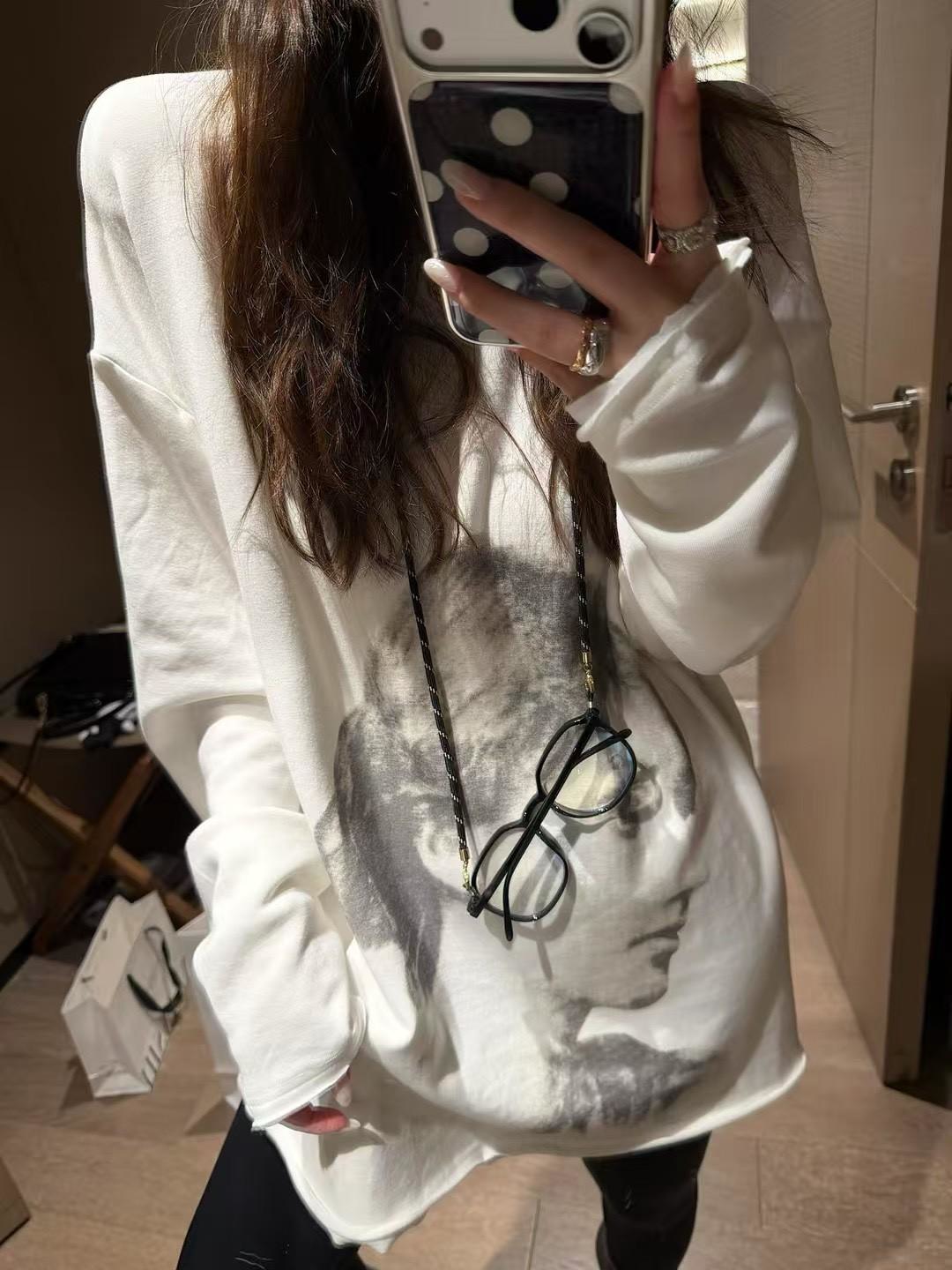 羊絨加絨人像長t恤 羊絨加絨人像長t恤