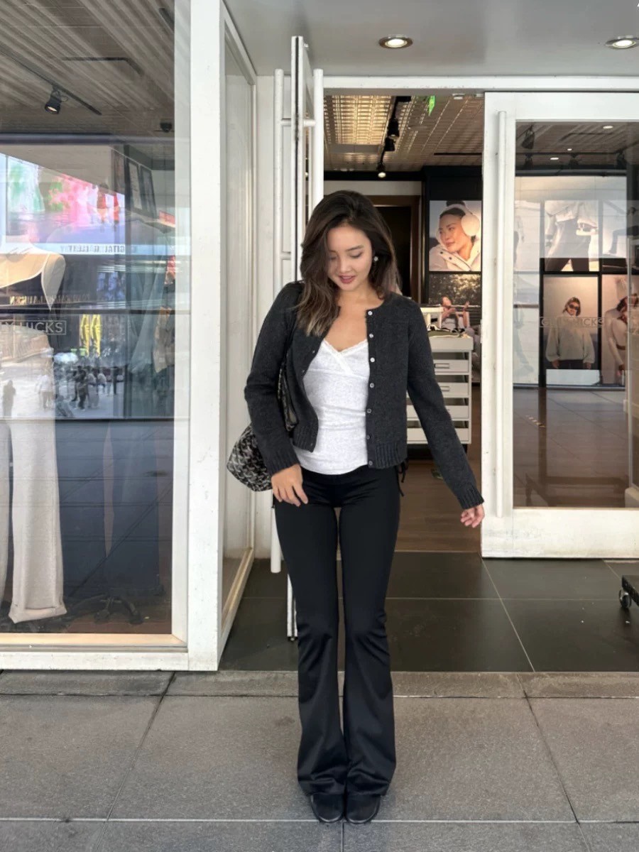 100%羊毛圓領毛衣針織上衣