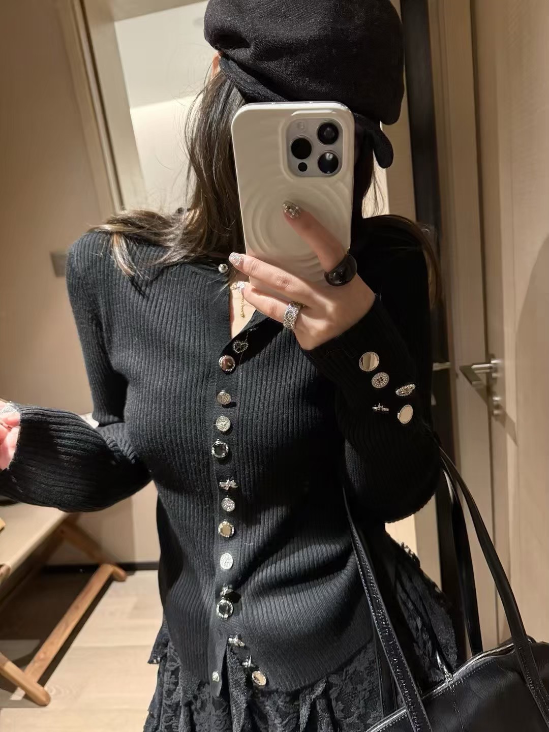 多扣針織羊毛上衣