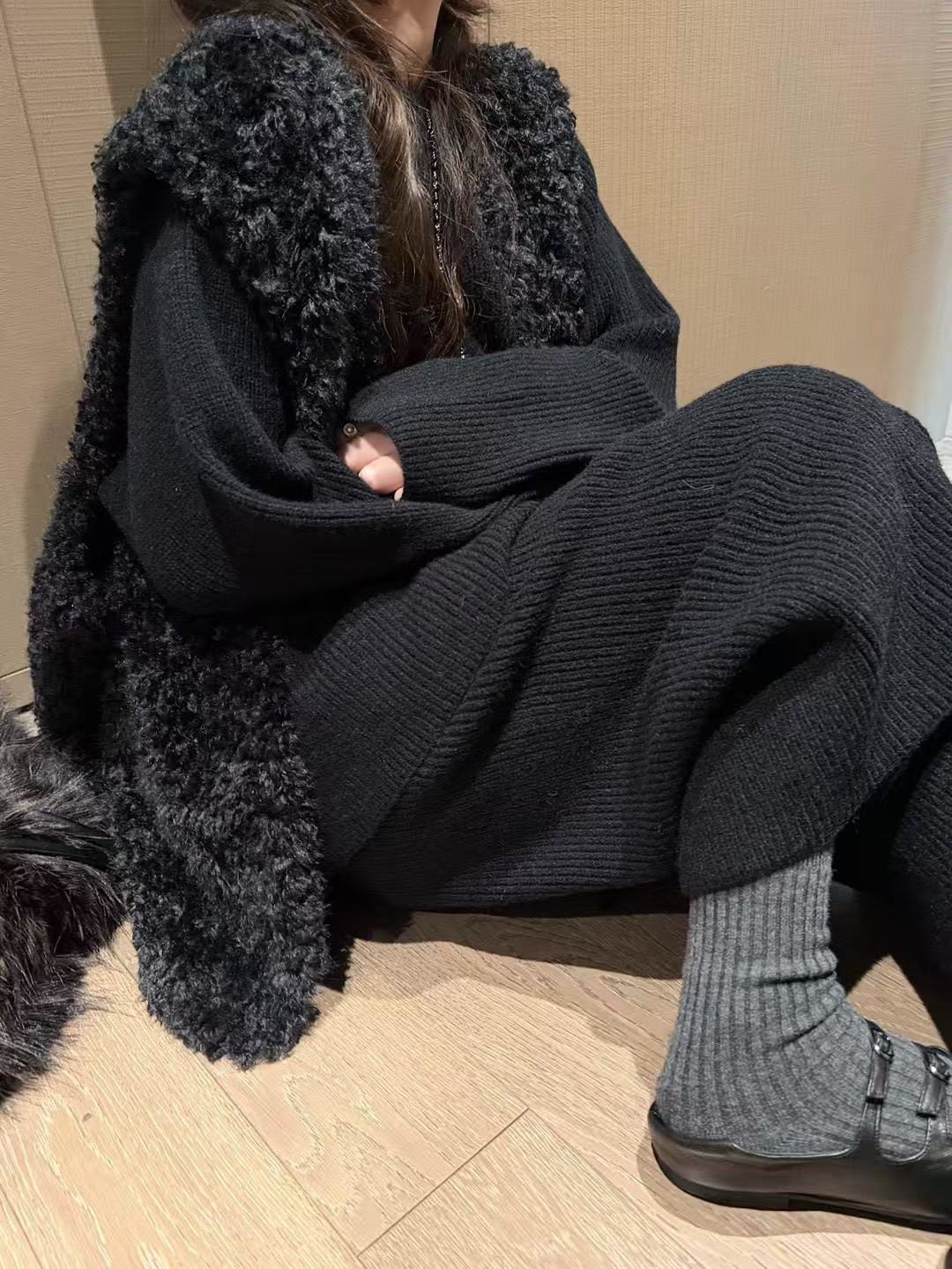 圓領毛衣七分褲套裝