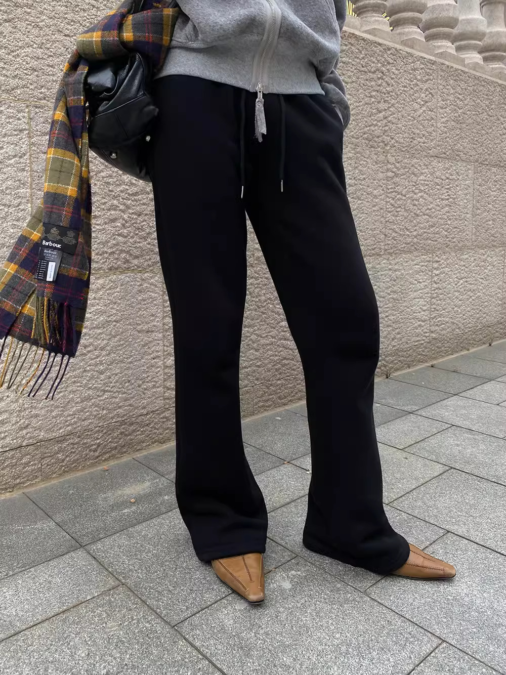 冬季運動褲款加絨衛褲休閒拖地微喇褲子