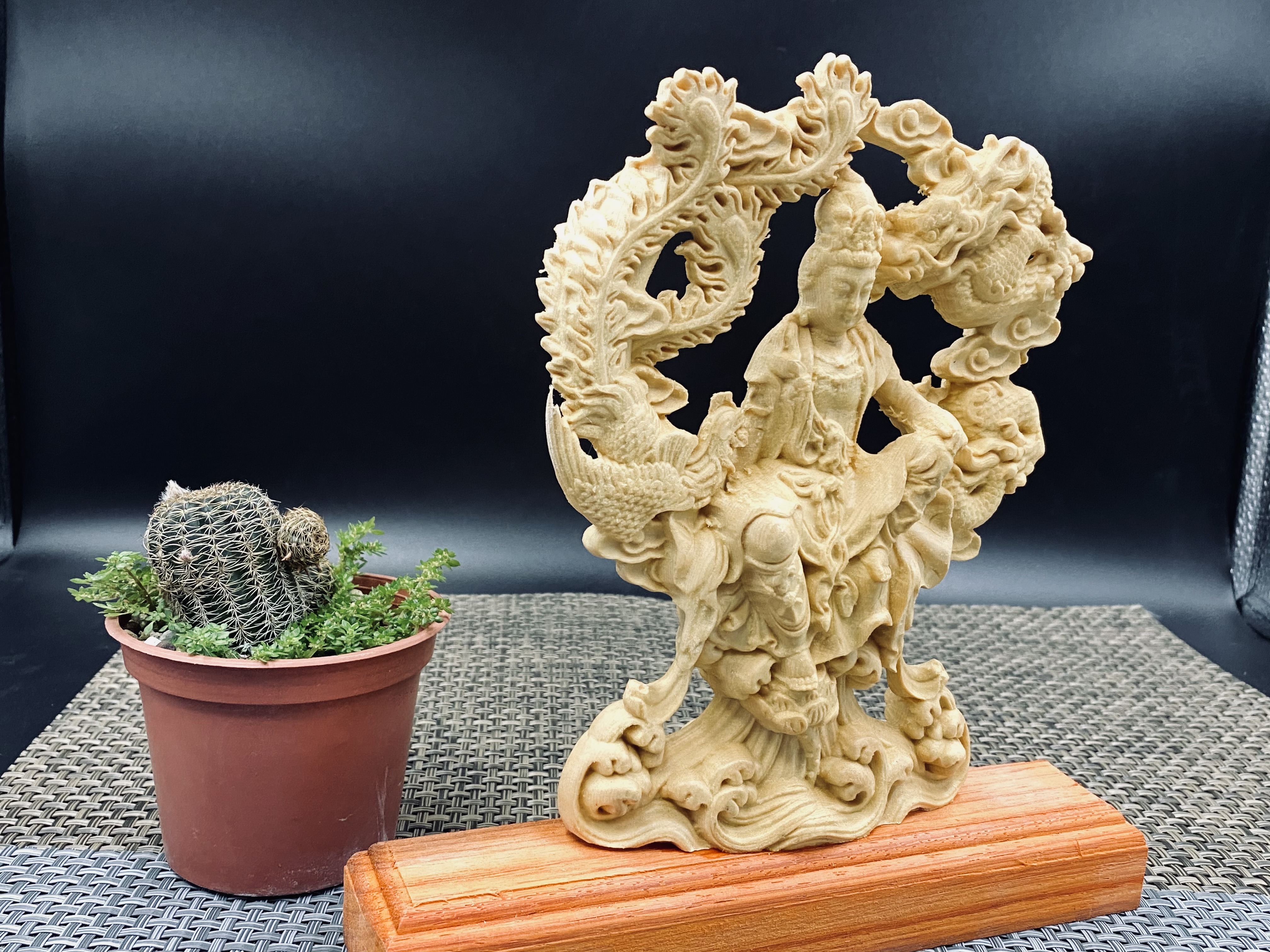 古牛樟木雕屏風百年以上倒革牛樟木木料重油有香氣飄逸老師傅巧雕