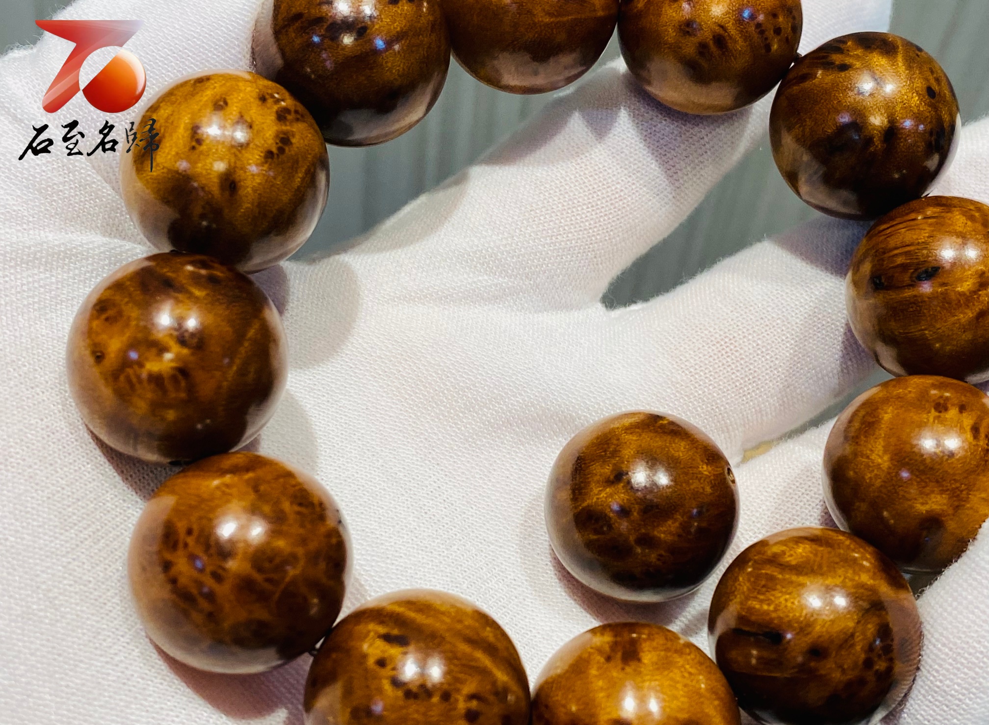 台灣現貨 實體店鋪 貴州金絲楠小葉楨楠老料瘤疤手串 20mmx12+1顆3