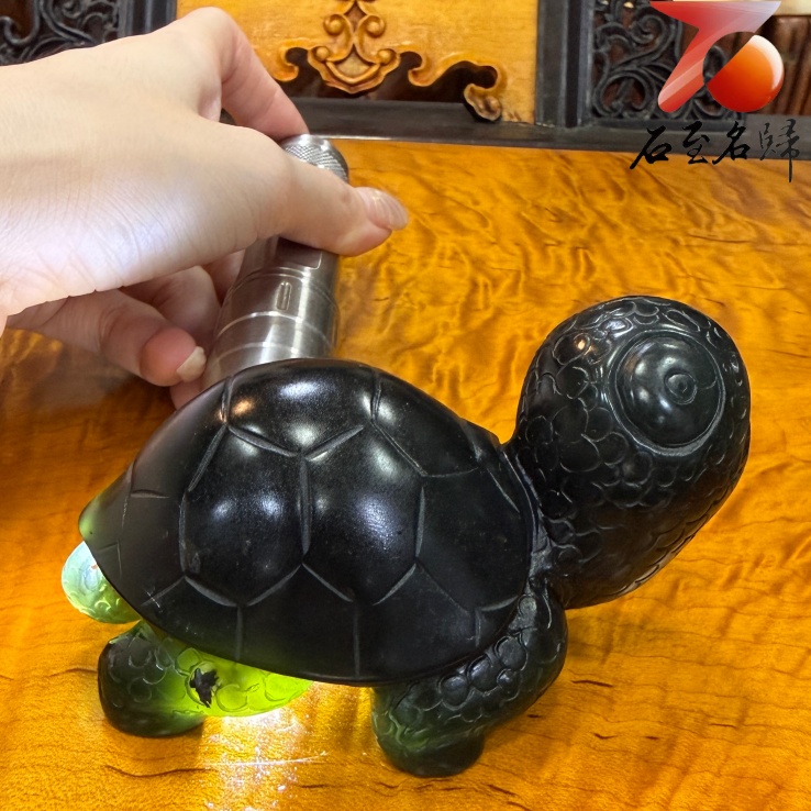 丹東墨玉 張志方老師手作【望福小玄龜】3